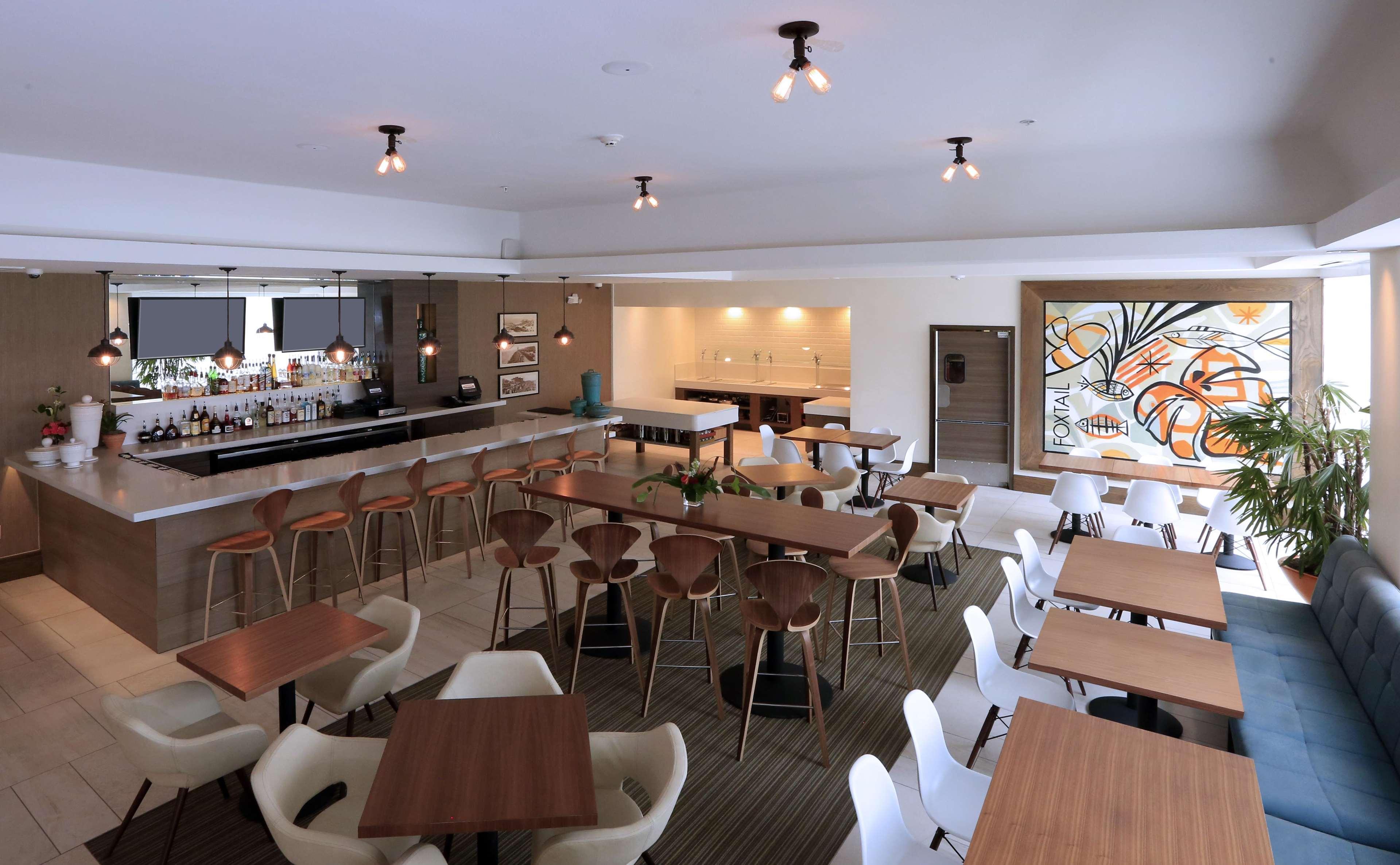 Doubletree By Hilton Galveston Beach Экстерьер фото