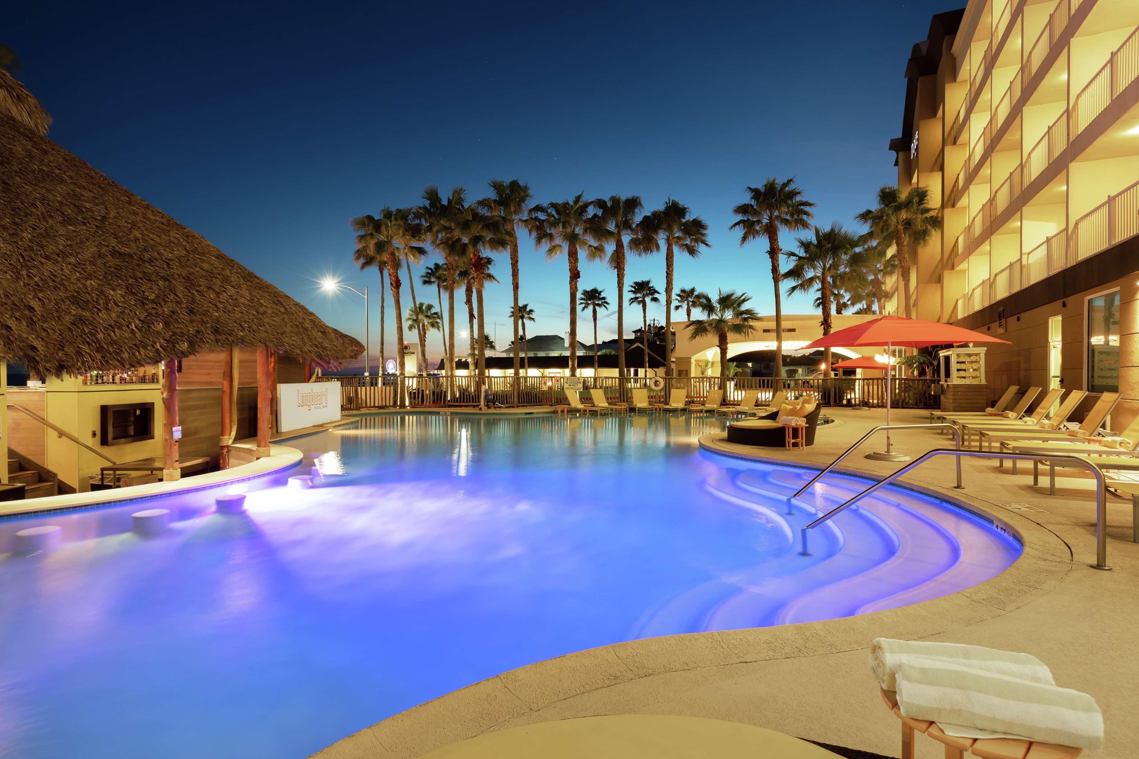 Doubletree By Hilton Galveston Beach Экстерьер фото