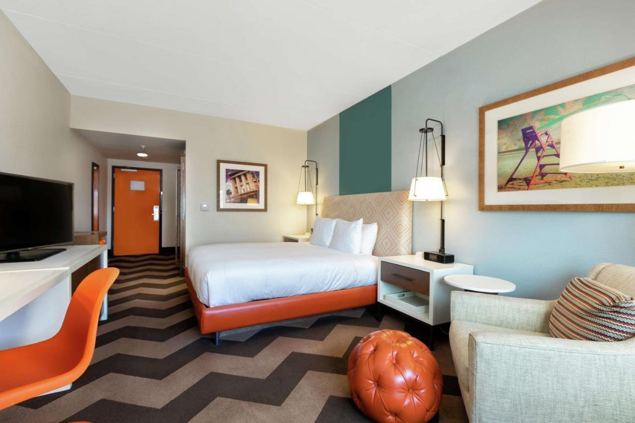 Doubletree By Hilton Galveston Beach Экстерьер фото